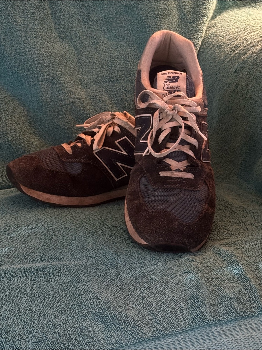 Men’s New Balance 574 Sneakers Size 12